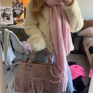 Elegant Pink Satchel with Slouchy Design